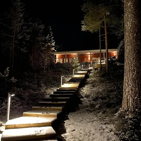 Villa Honkarinne On The Shores Of Kallajaervi