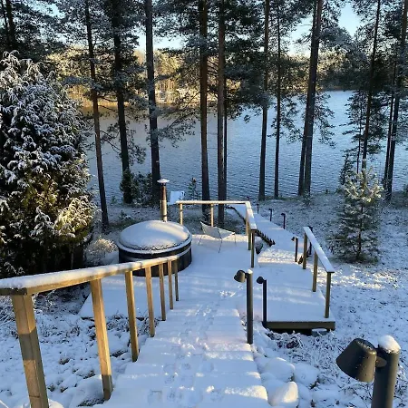 Honkarinne On The Shores Of Kallajaervi Villa Mäntyharju